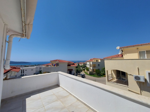 Akbuk 09270, 2 Bedrooms Bedrooms, ,2 BathroomsBathrooms,Duplex,For Sale,1222